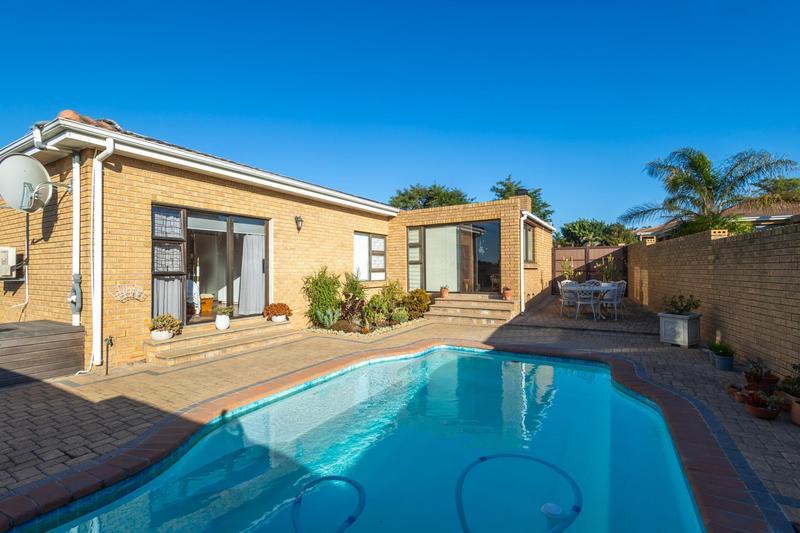 3 Bedroom Property for Sale in Kleinbron Estate Western Cape